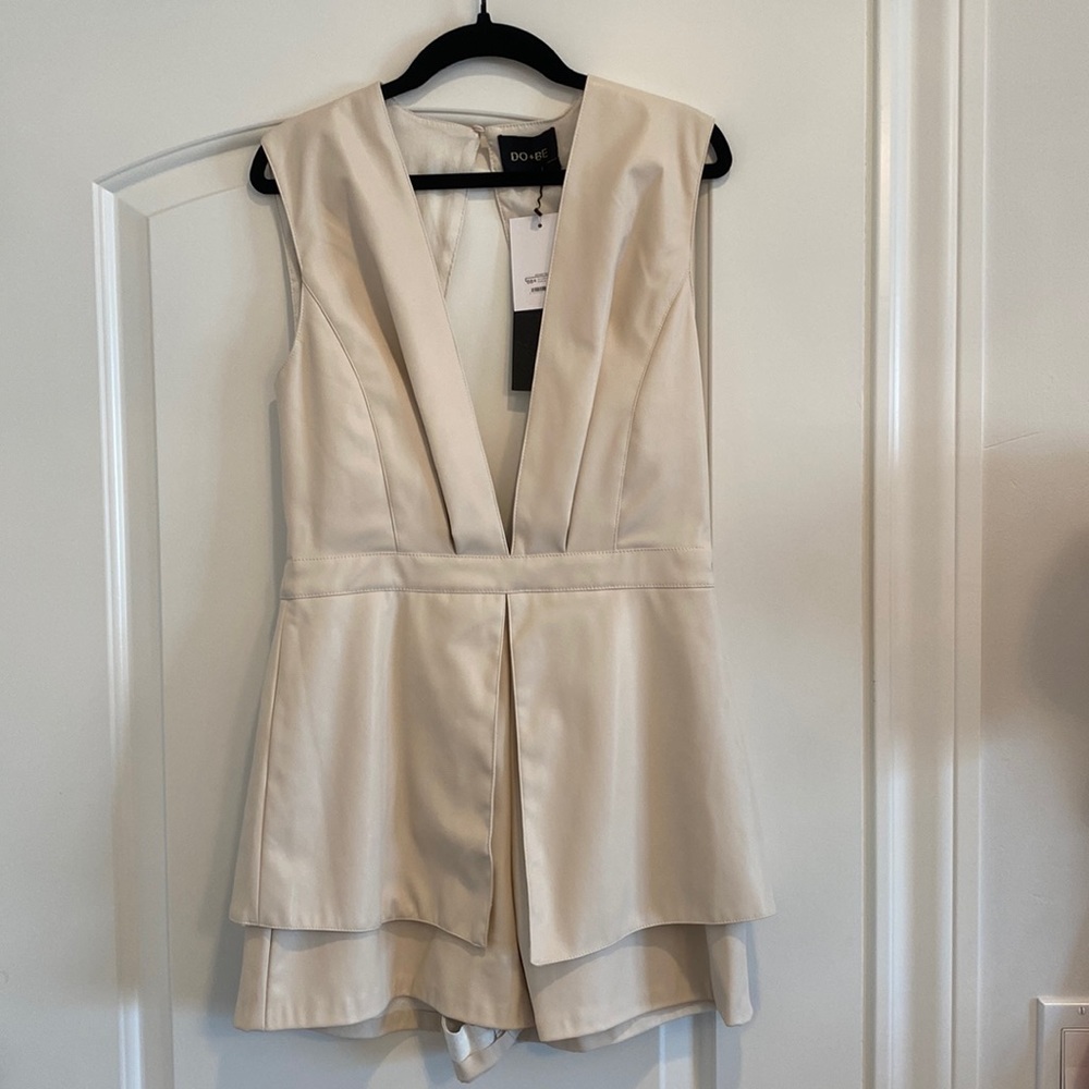 Cream romper